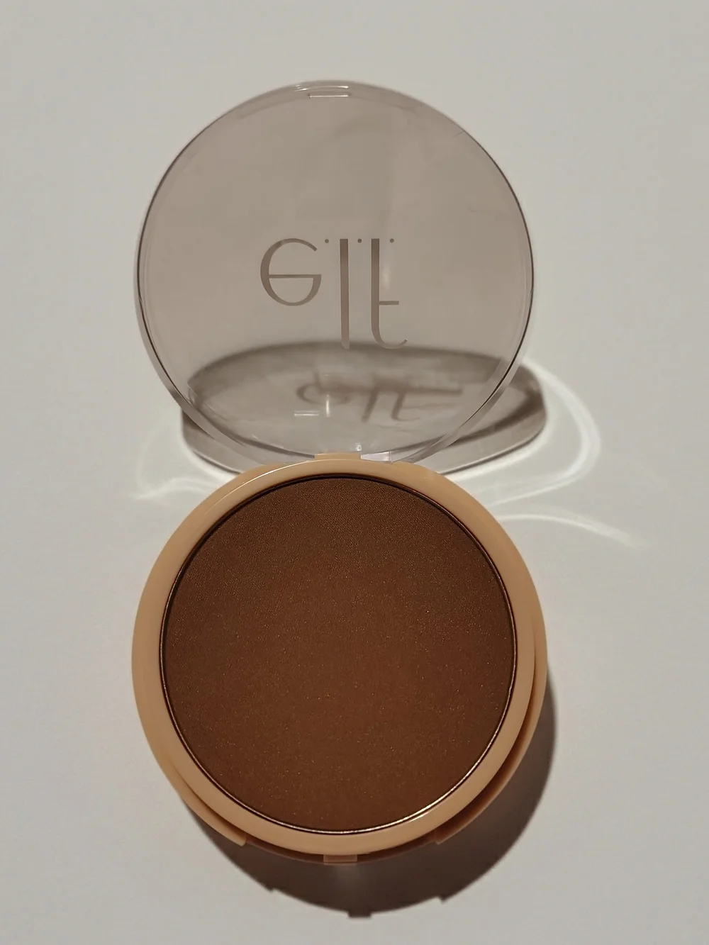 e.l.f. Halo Glow Powder Filter Pressed Powder - Rich Warm (Brown)